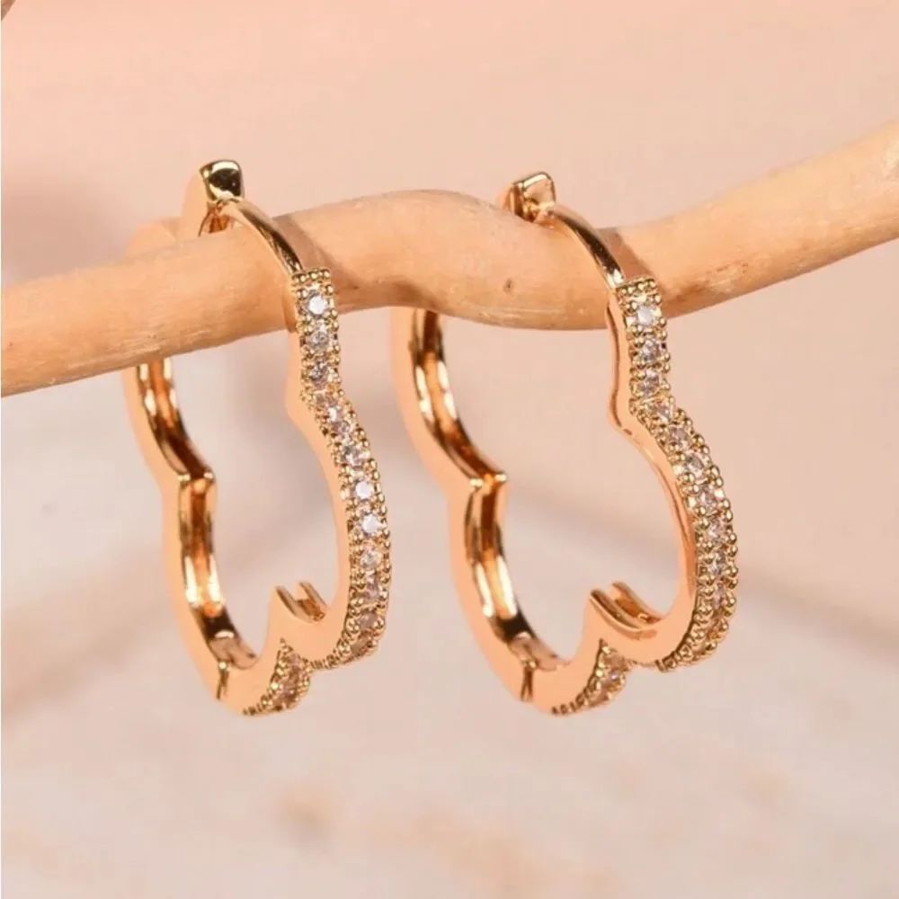 NEW Designer-Style Goldtone Clover Bling Hoop Earrings